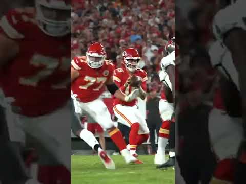 Mahomes to Kelce for the Millionth Time #shorts